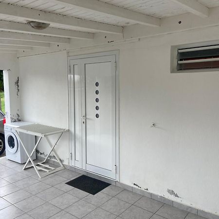 Logement De 40M2 Avec Terrasse, Moderne Et Equipe Petit-Canal Exteriér fotografie