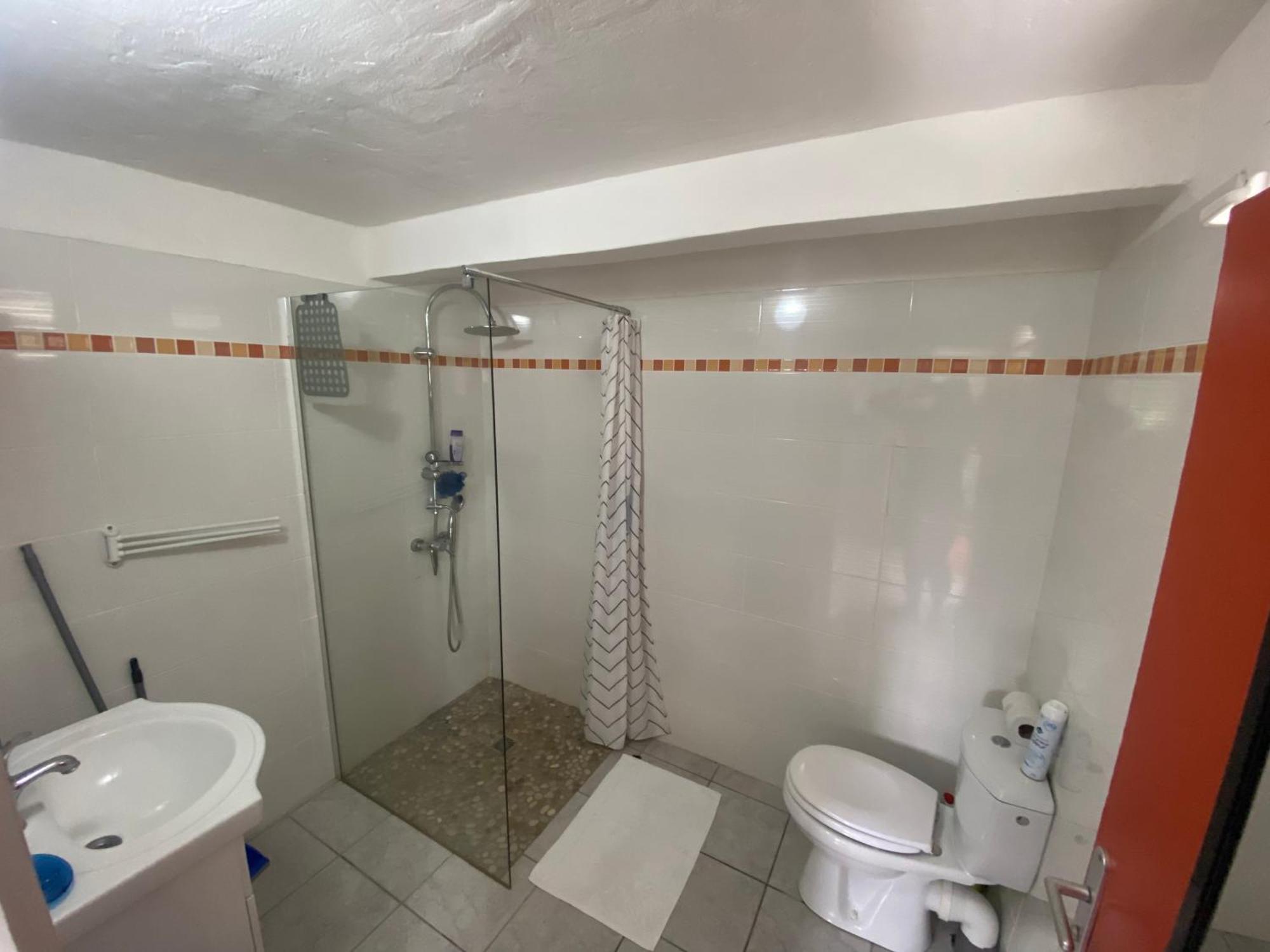 Logement De 40M2 Avec Terrasse, Moderne Et Equipe Petit-Canal Exteriér fotografie