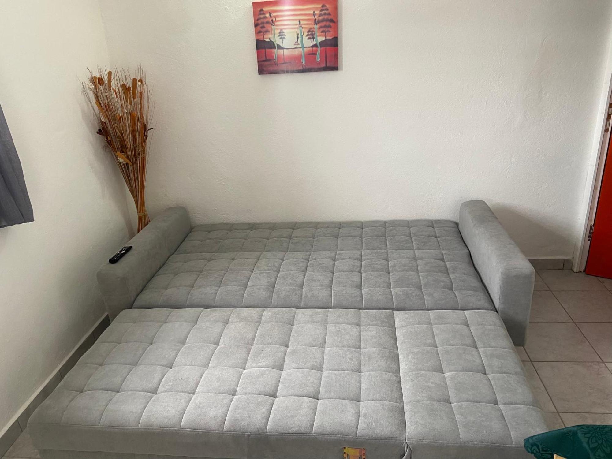 Logement De 40M2 Avec Terrasse, Moderne Et Equipe Petit-Canal Exteriér fotografie